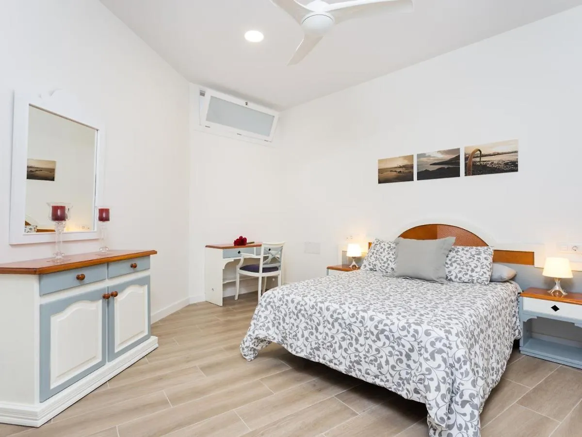Apartamento Minimalista Con Terraza, Wifi Y A 1 Minuto De La Playa - Es-279-4 Garachico  0*, Garachico (Tenerife) Spain